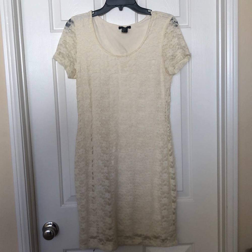 Lace dress
